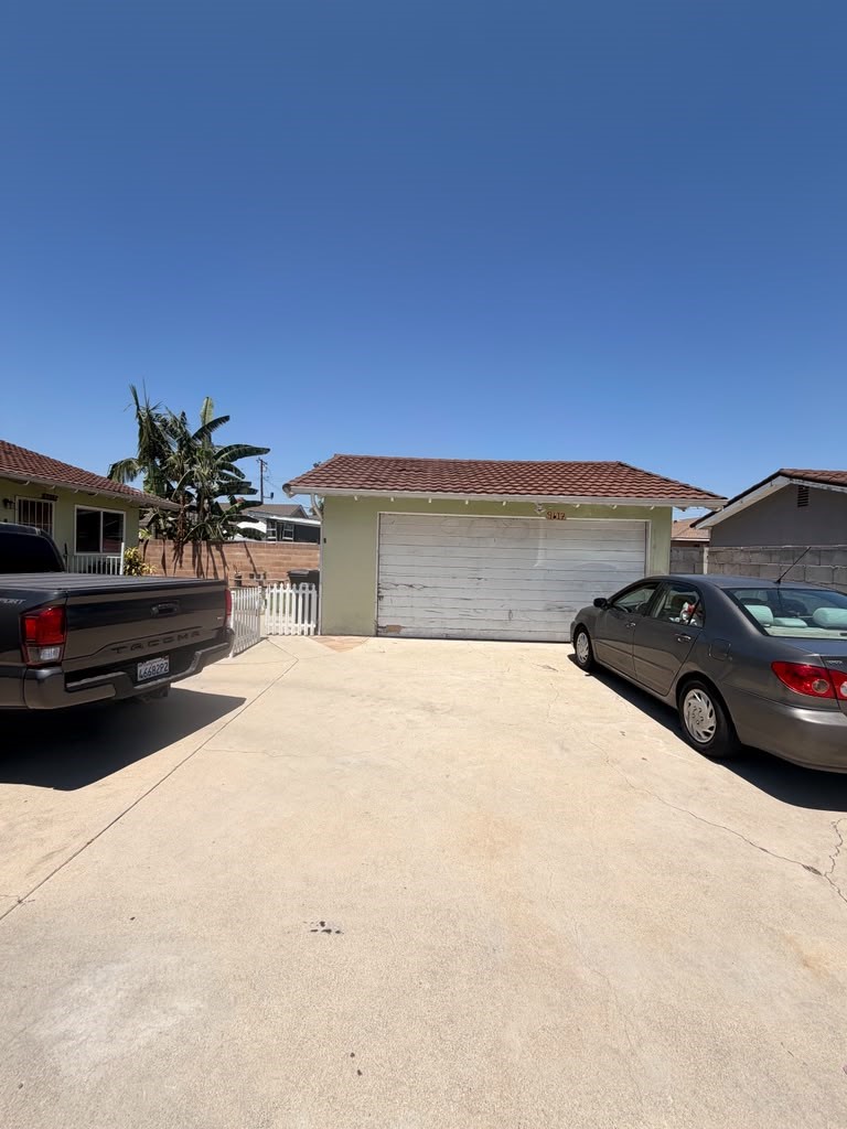 9617 Walnut Property Photo 10