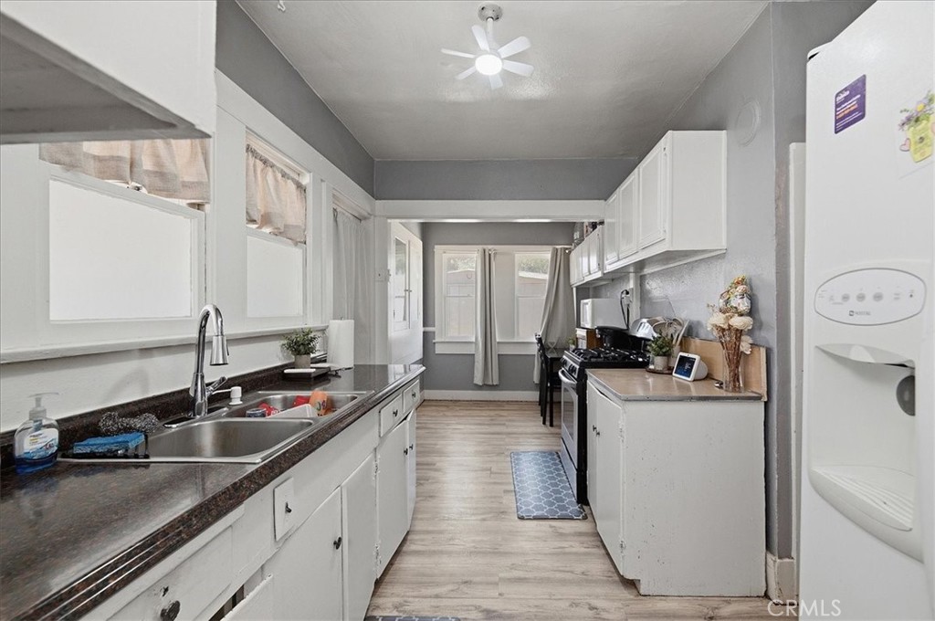 26180 Yale Property Photo 10