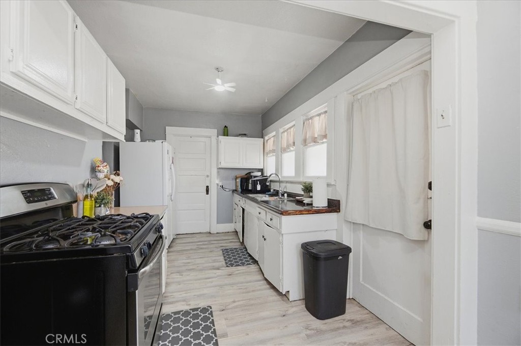26180 Yale Property Photo 12