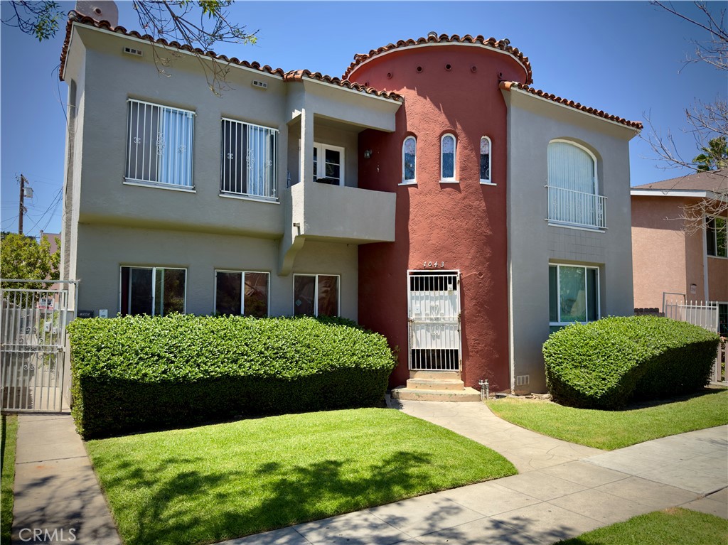 1043 Stanley Avenue Property Photo 1