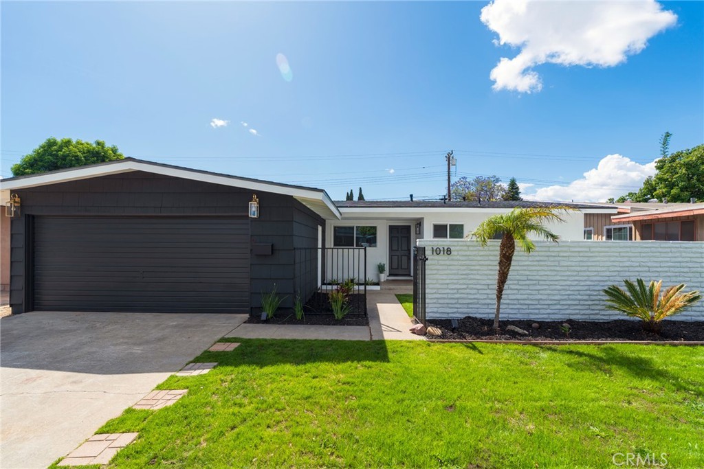 1018 N Wright Property Photo