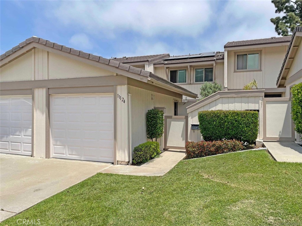 11124 Poblado Property Photo 1
