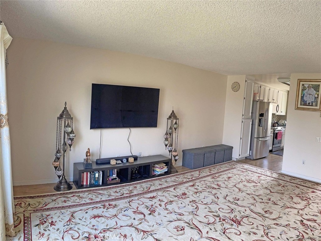 11124 Poblado Property Photo 4