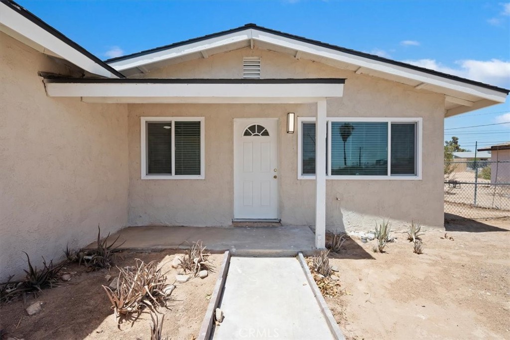 5566 Daisy Property Photo 6