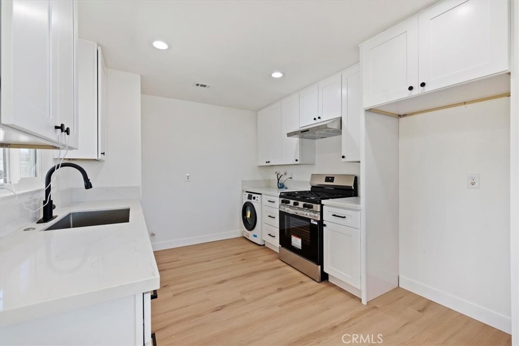 5566 Daisy Property Photo 16