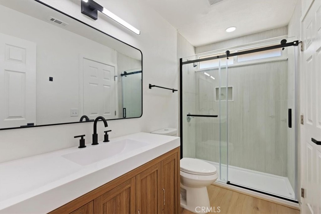 5566 Daisy Property Photo 21