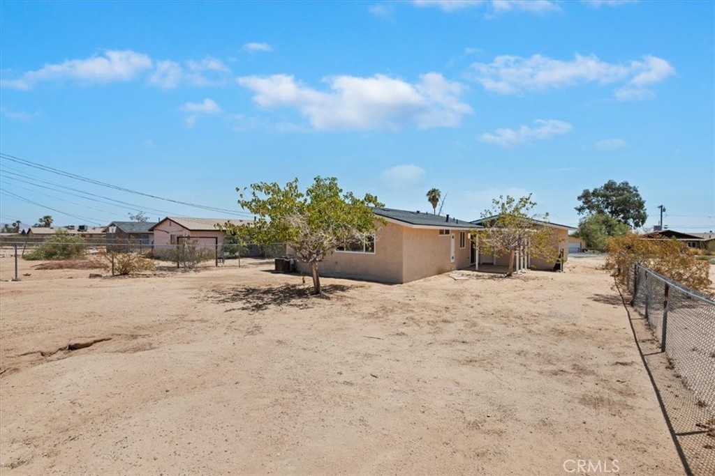 5566 Daisy Property Photo 27
