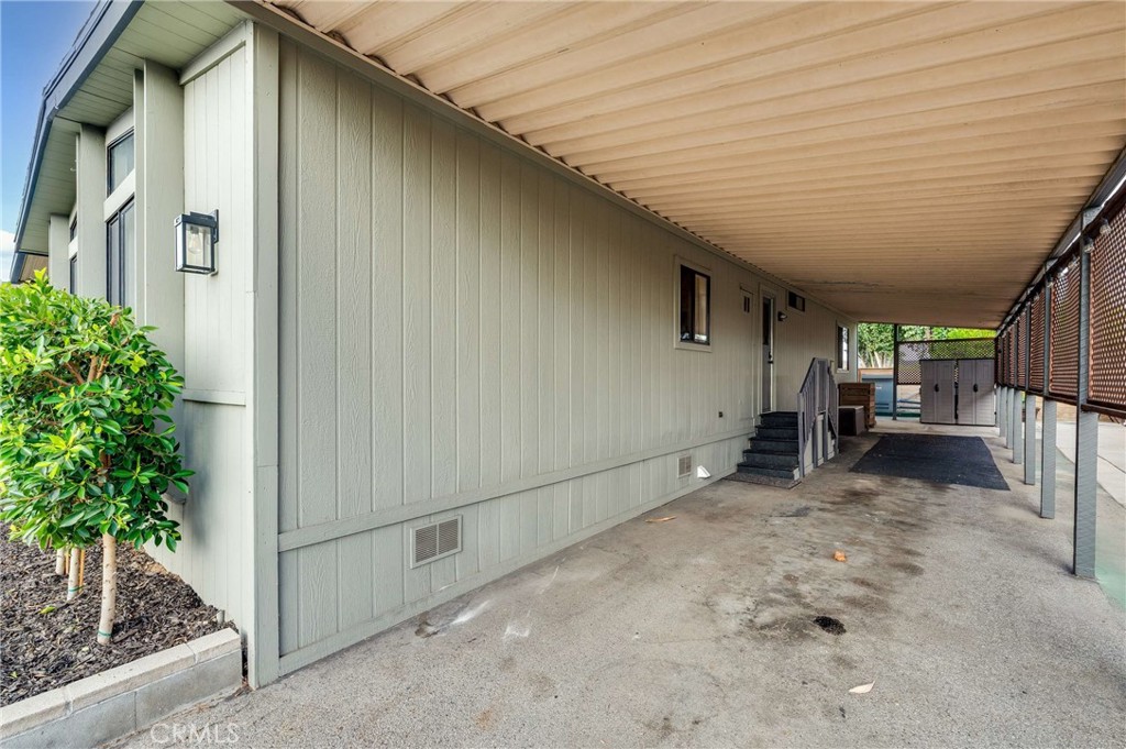 9080 Bloomfield Avenue 8 Property Photo 24