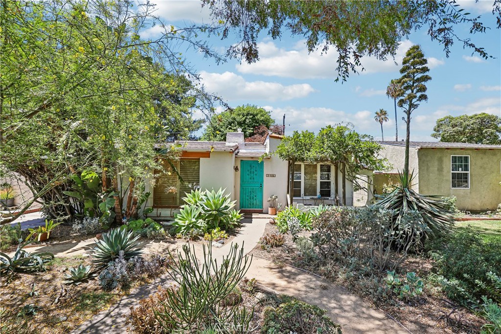 2881 Eucalyptus Property Photo 1