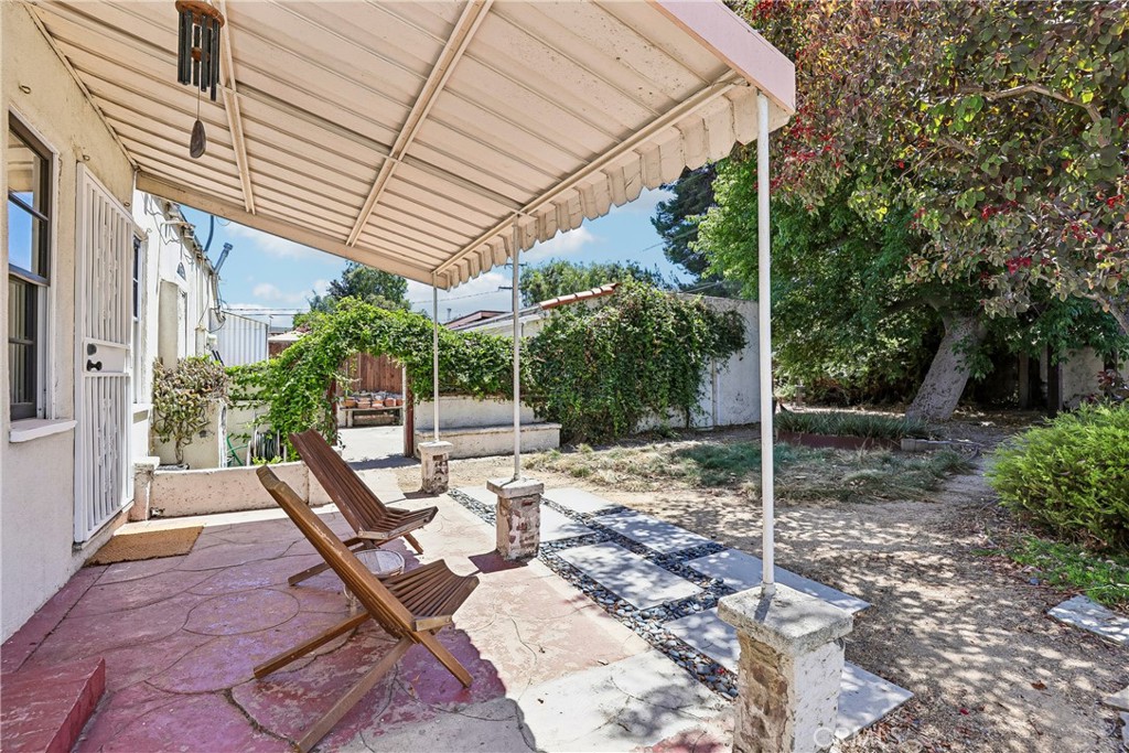 2881 Eucalyptus Property Photo 19