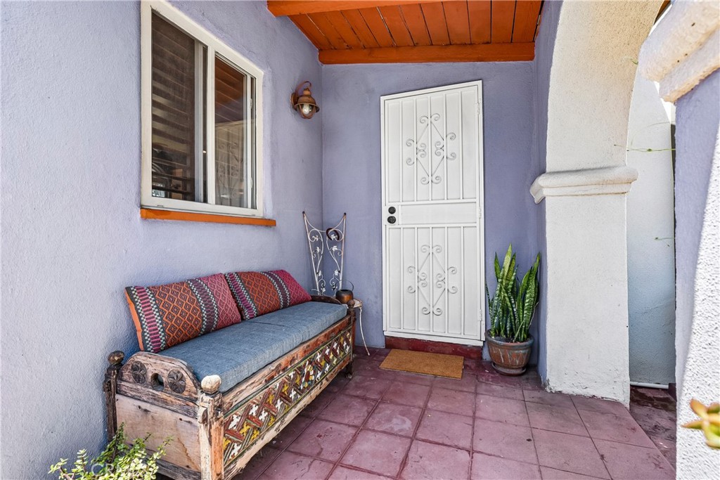 2881 Eucalyptus Property Photo 22