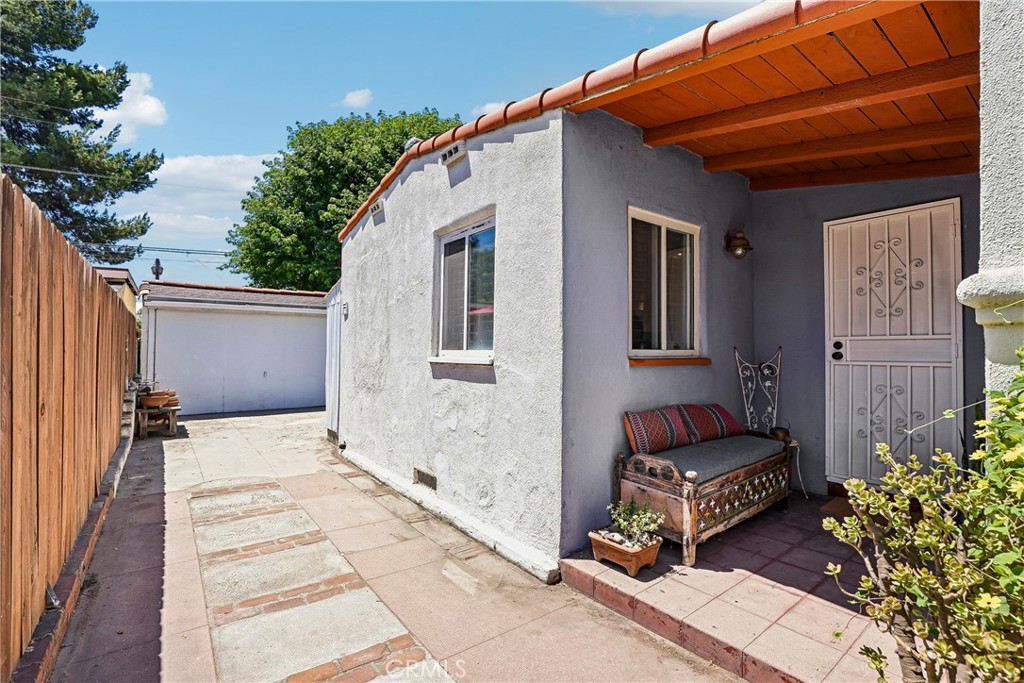 2881 Eucalyptus Property Photo 30