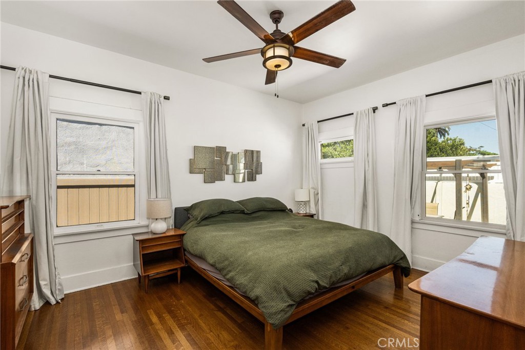 323 E Bixby Property Photo 41