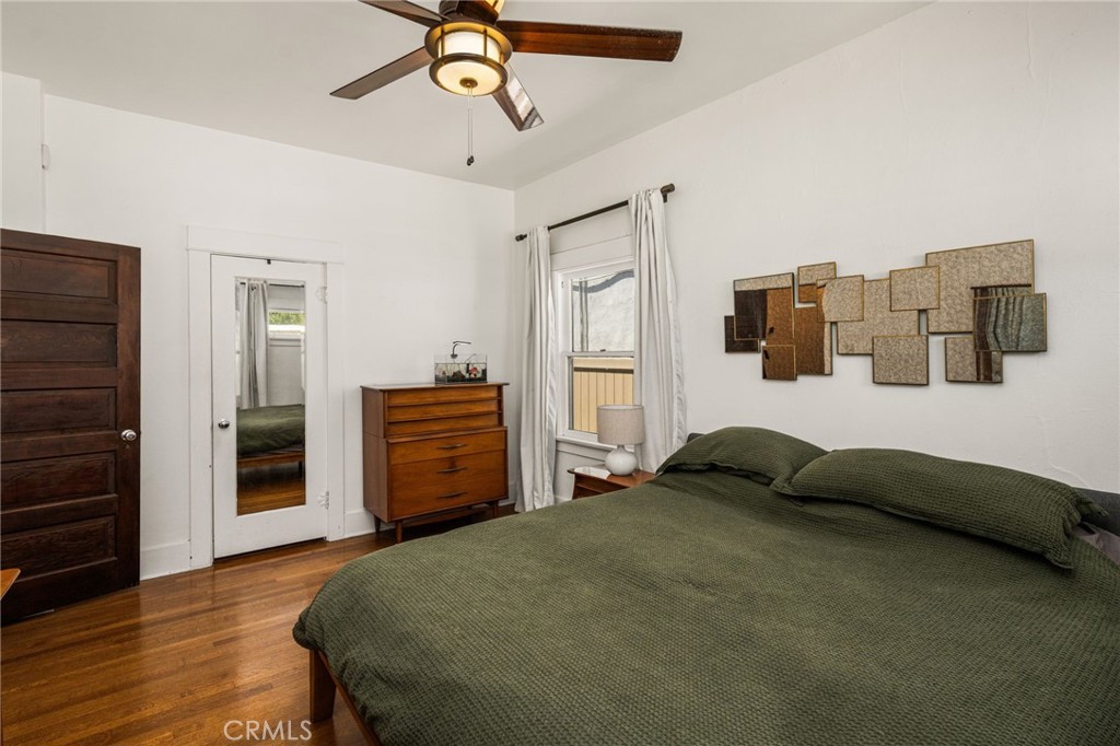 323 E Bixby Property Photo 42