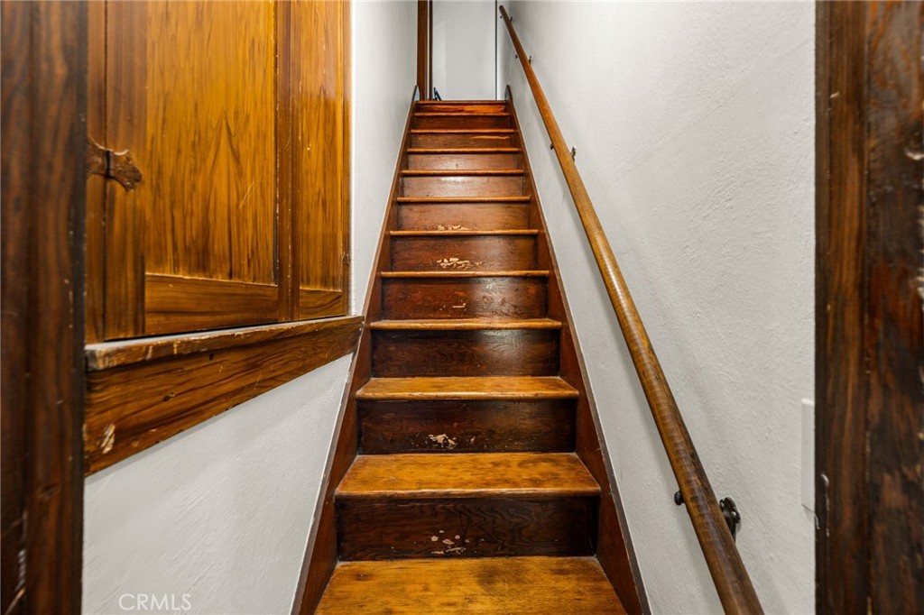 323 E Bixby Property Photo 44