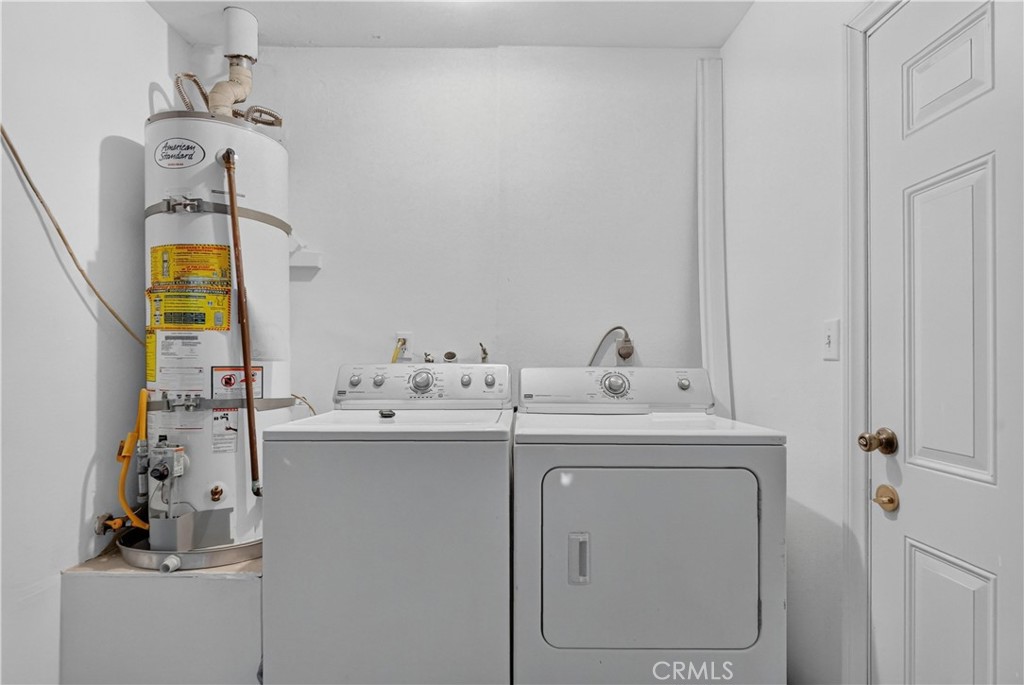 2035 E Orangeview Lane Property Photo 37