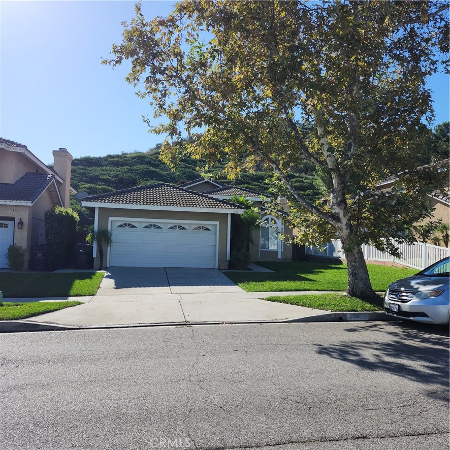 1211 Suncrest Property Photo 1