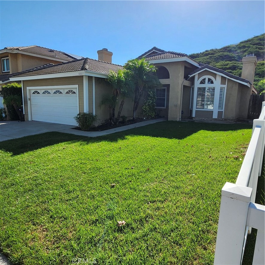 1211 Suncrest Property Photo 2