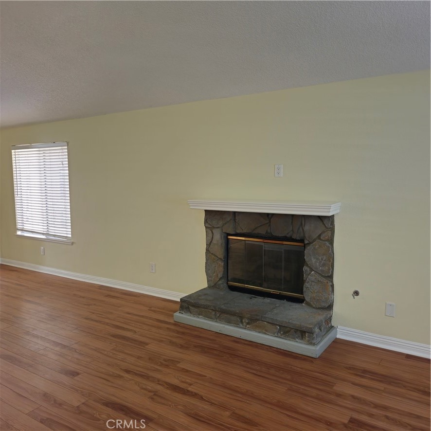 1211 Suncrest Property Photo 4