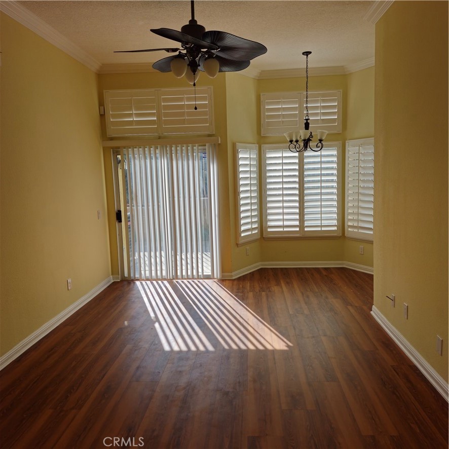 1211 Suncrest Property Photo 8