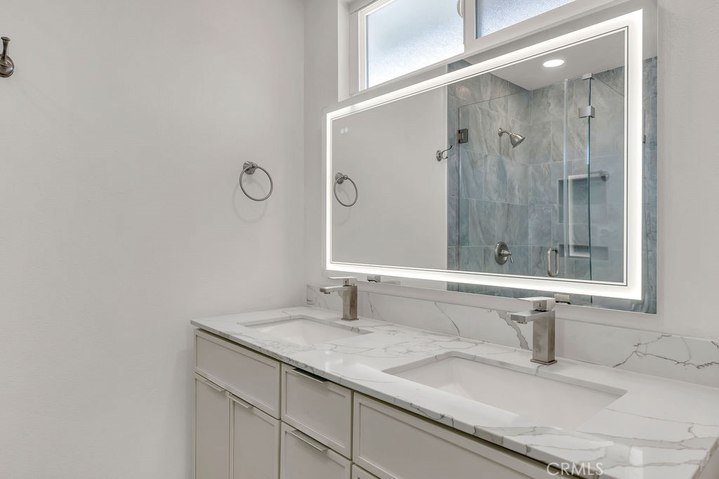 9317 Christopher Property Photo 22