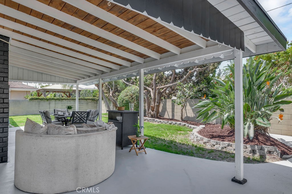 9317 Christopher Property Photo 36