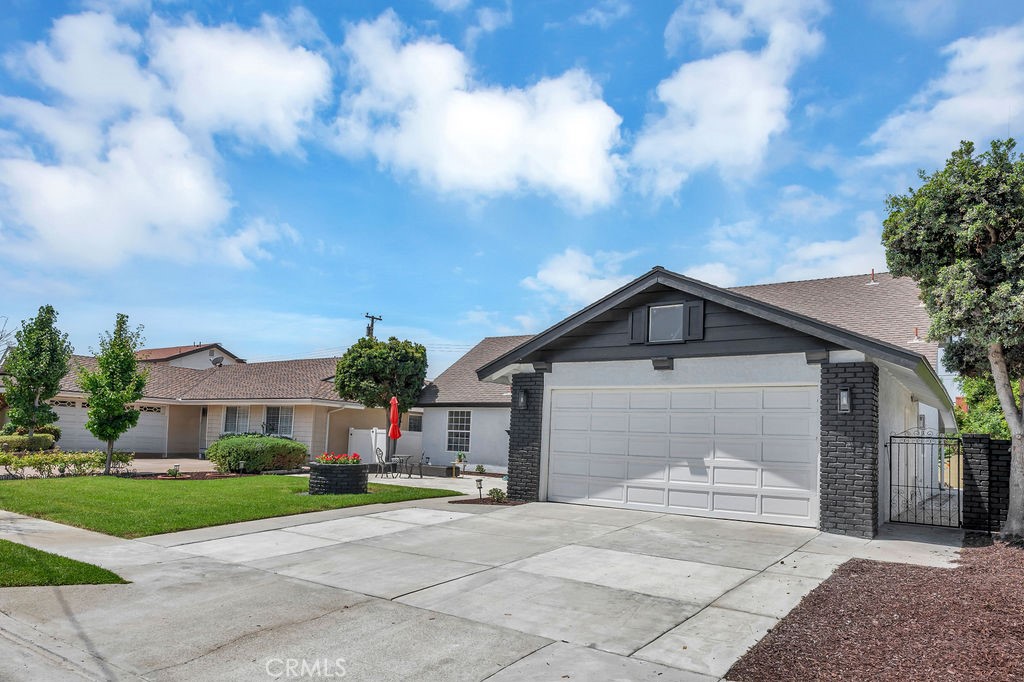 9317 Christopher Property Photo 41