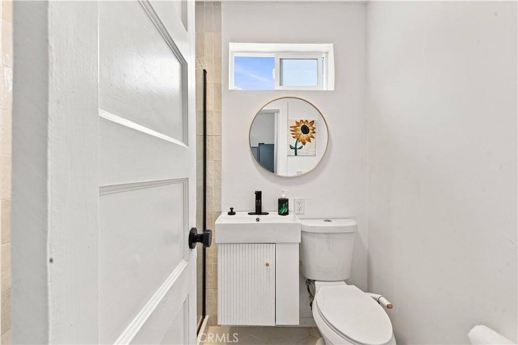 2245 Pine Avenue Property Photo 26
