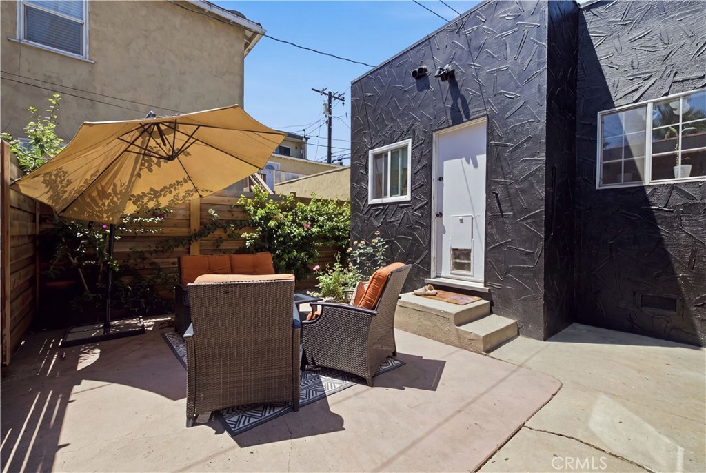 2245 Pine Avenue Property Photo 31