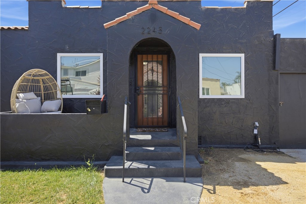 2245 Pine Avenue Property Photo 39