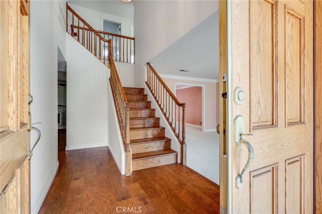 17024 Leal Property Photo 5