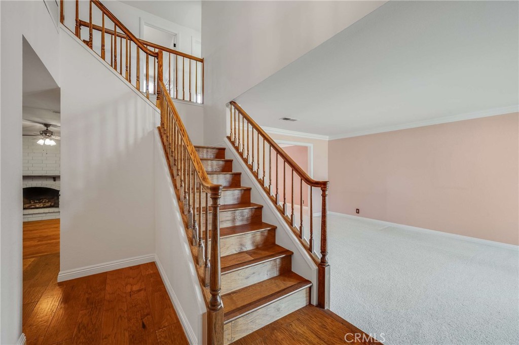 17024 Leal Property Photo 6