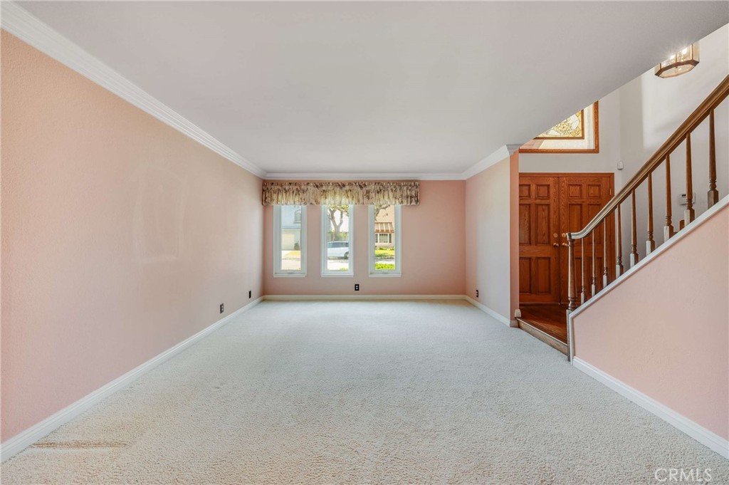 17024 Leal Property Photo 7