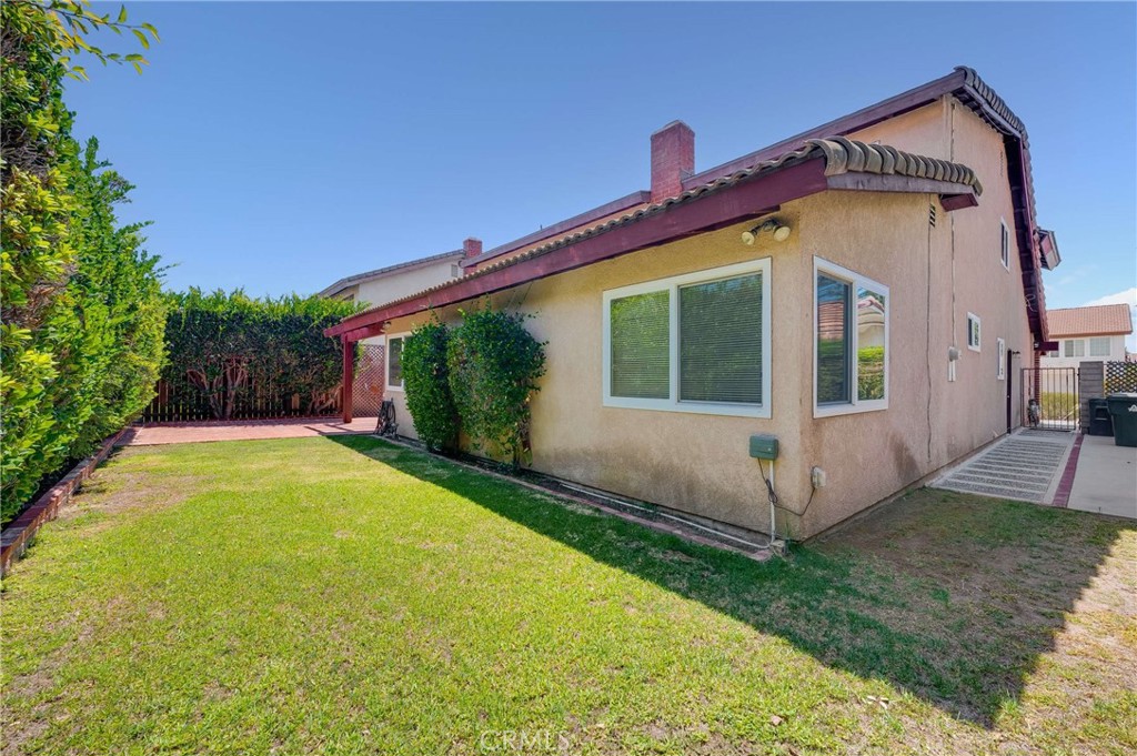 17024 Leal Property Photo 38