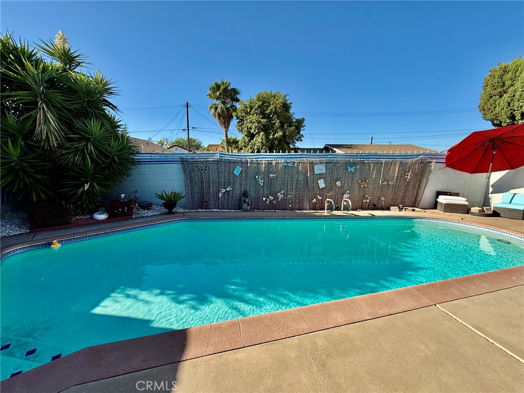 17912 Gridley Road Property Photo 36