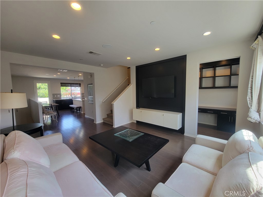 808 Santa Fe Avenue C Property Photo 15