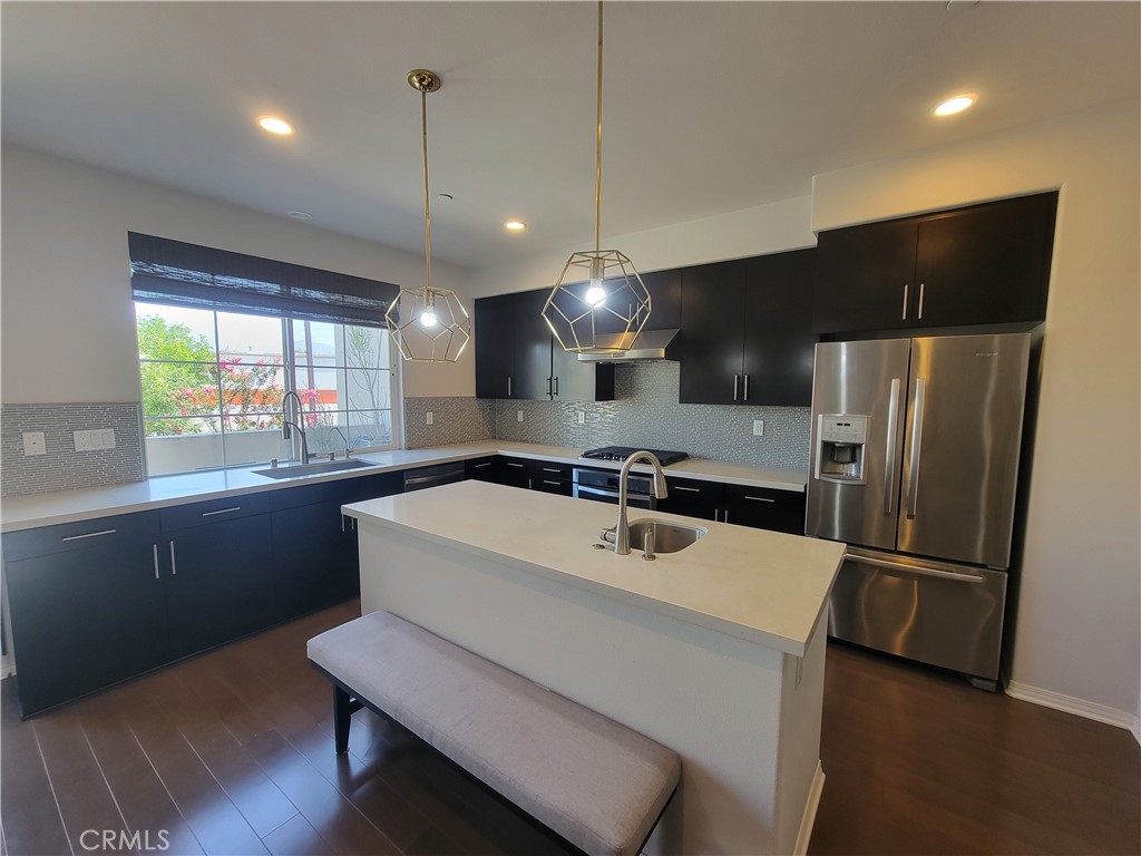 808 Santa Fe Avenue C Property Photo 23