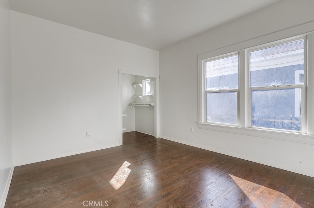 1291 E 40th Property Photo 16