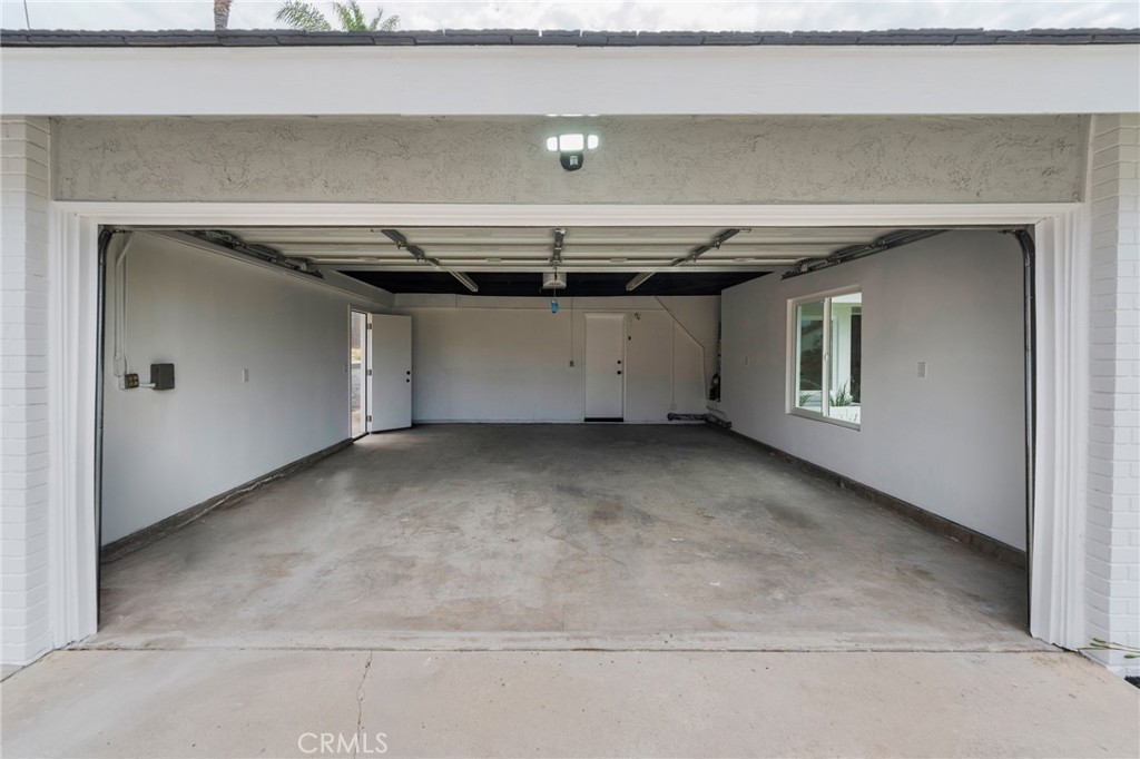 1182 Sunnyhills Property Photo 20