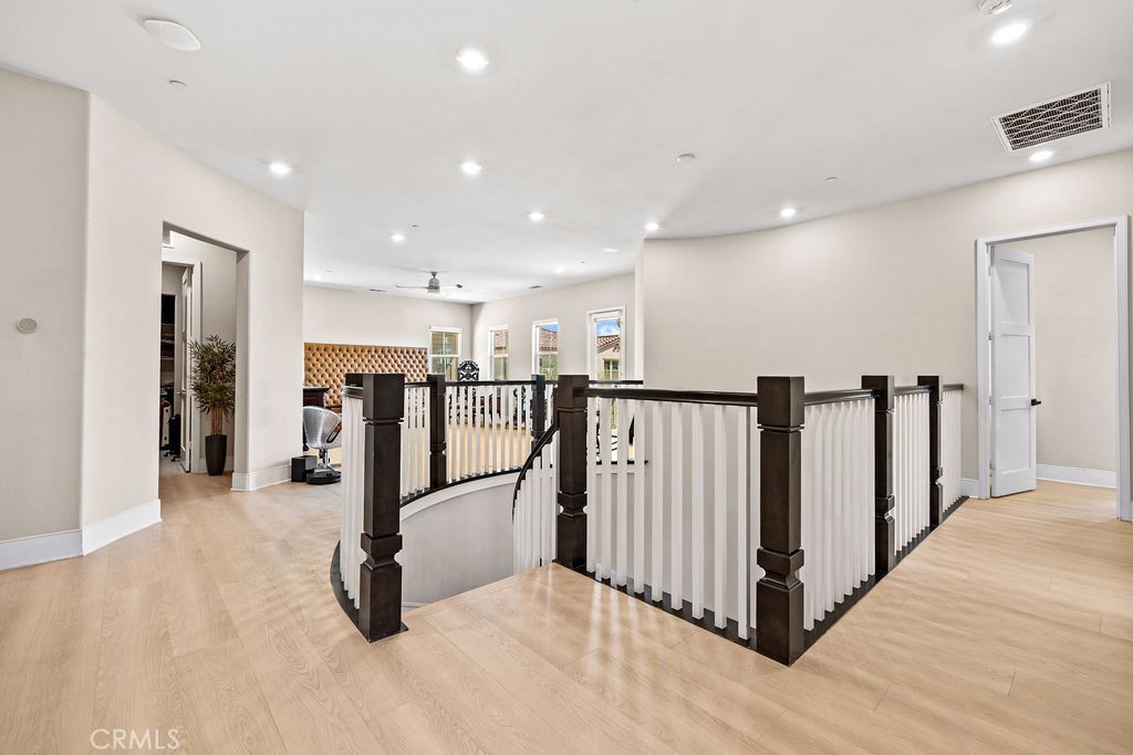 102 Balance Property Photo 32