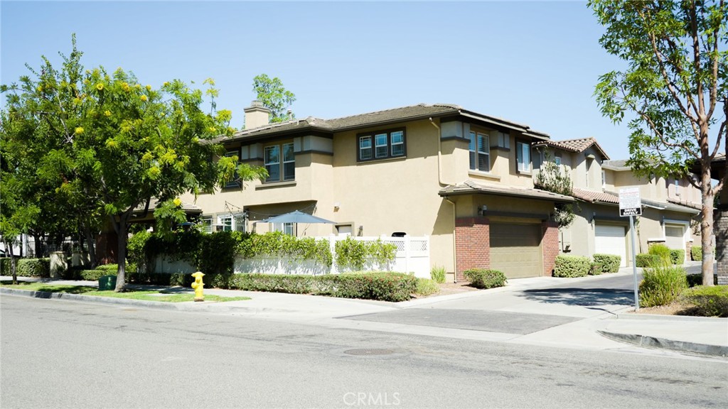1847 Carpenter Court Property Photo 1