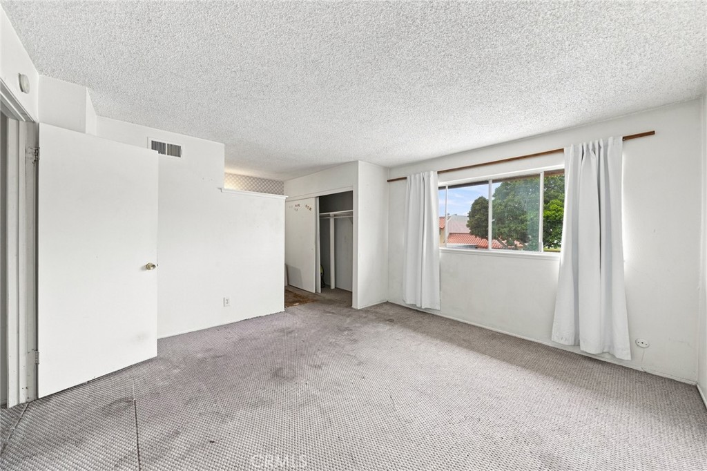4978 Avila Way Property Photo 14