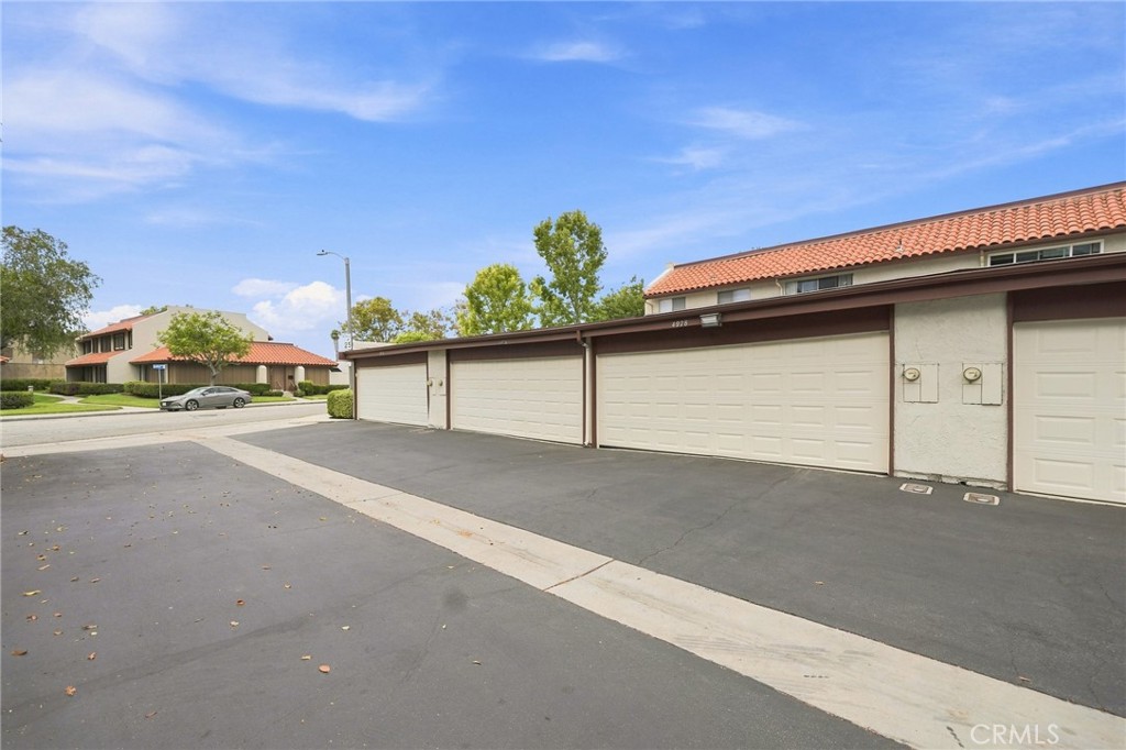 4978 Avila Way Property Photo 20