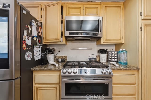 15118 Jacquetta Property Photo 6