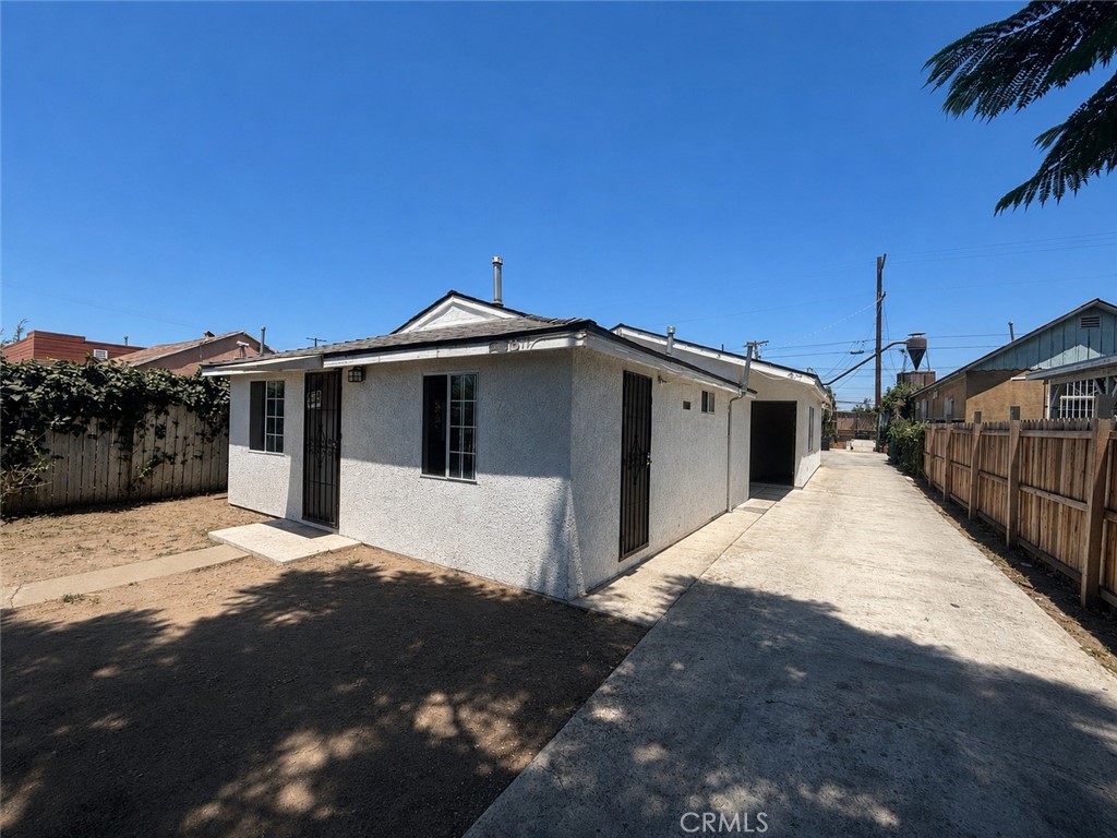815 E 109th Street Property Photo 1