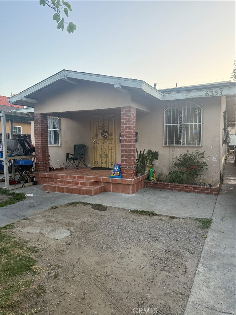 6333 Cedar Property Photo 1