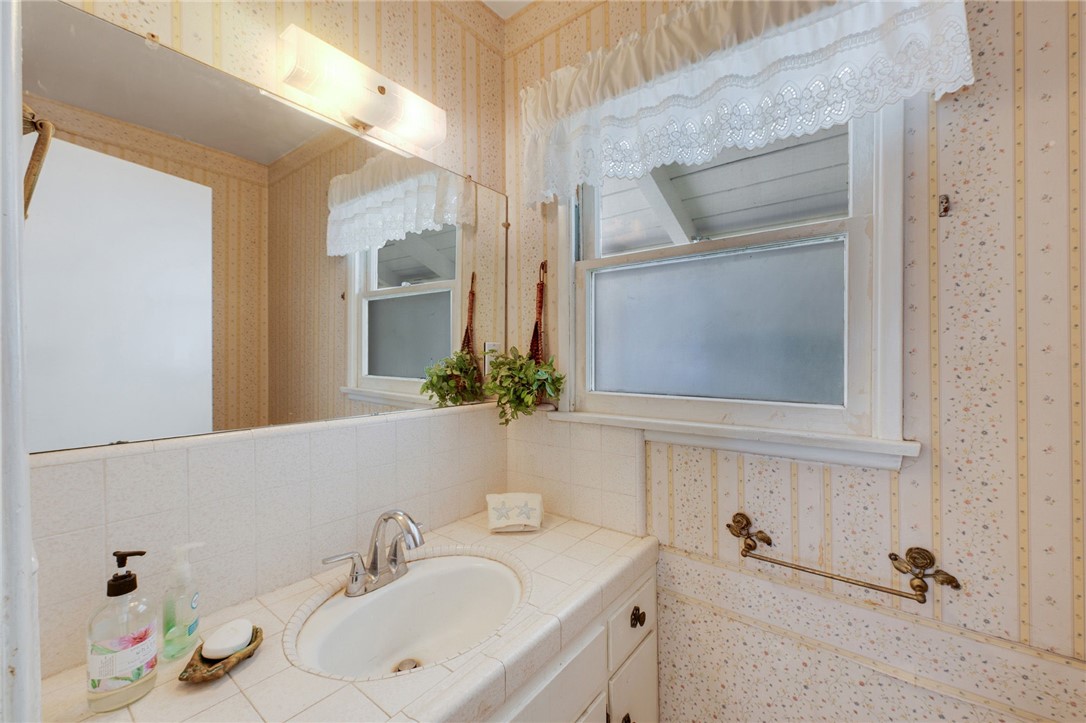 9932 Belfair Street Property Photo 21
