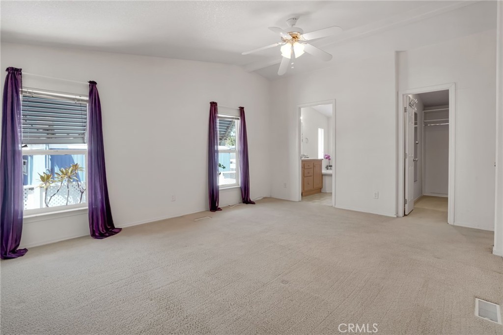 1001 W Lambert 219 Property Photo 29