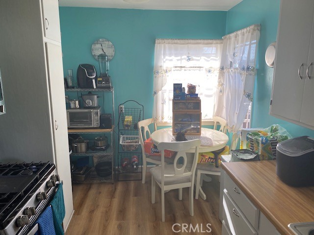 1203 S Castlegate Avenue Property Photo 7