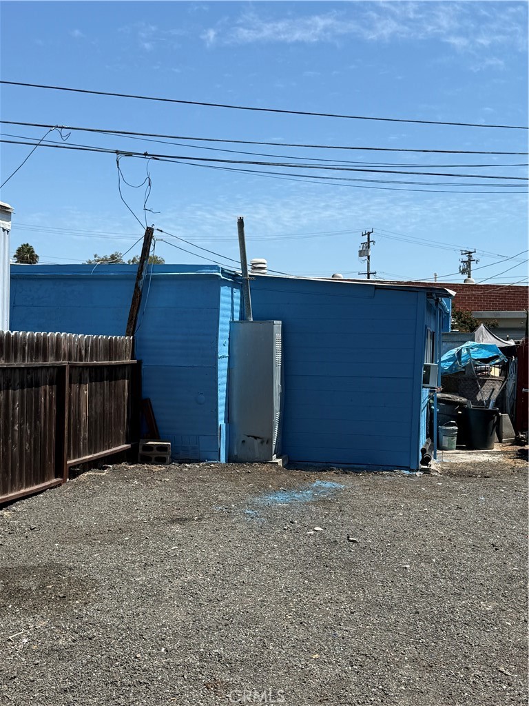 1424 135th Property Photo 3